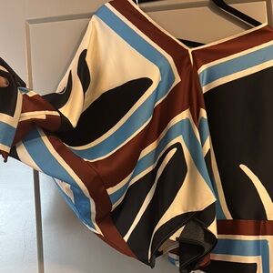 NEW Zara XS Geometric Patterned Blouse